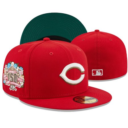 Cincinnati Reds Fitted Hat